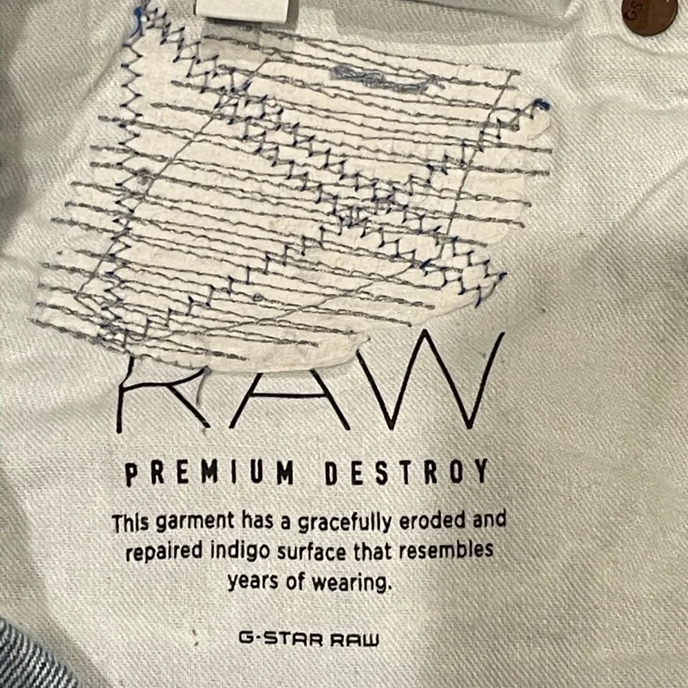 G-Star Raw Arc 3D Low Boyfriend Denim Light Aged Restored size 25/30